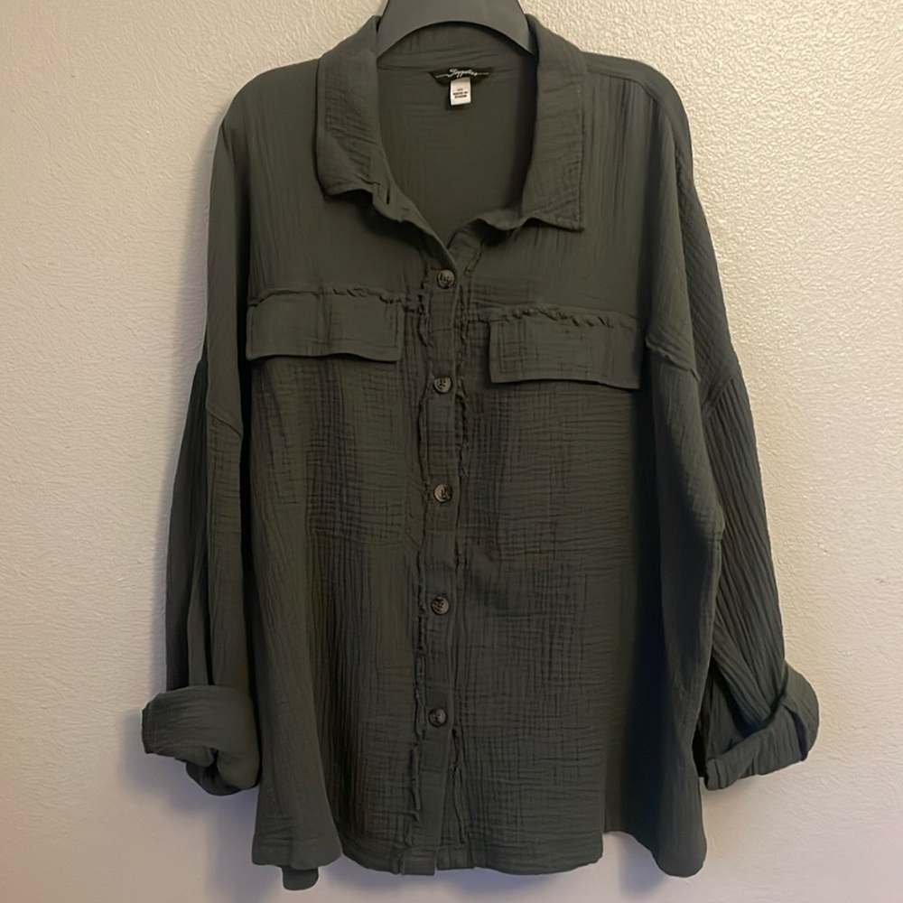 Supplies blouse
